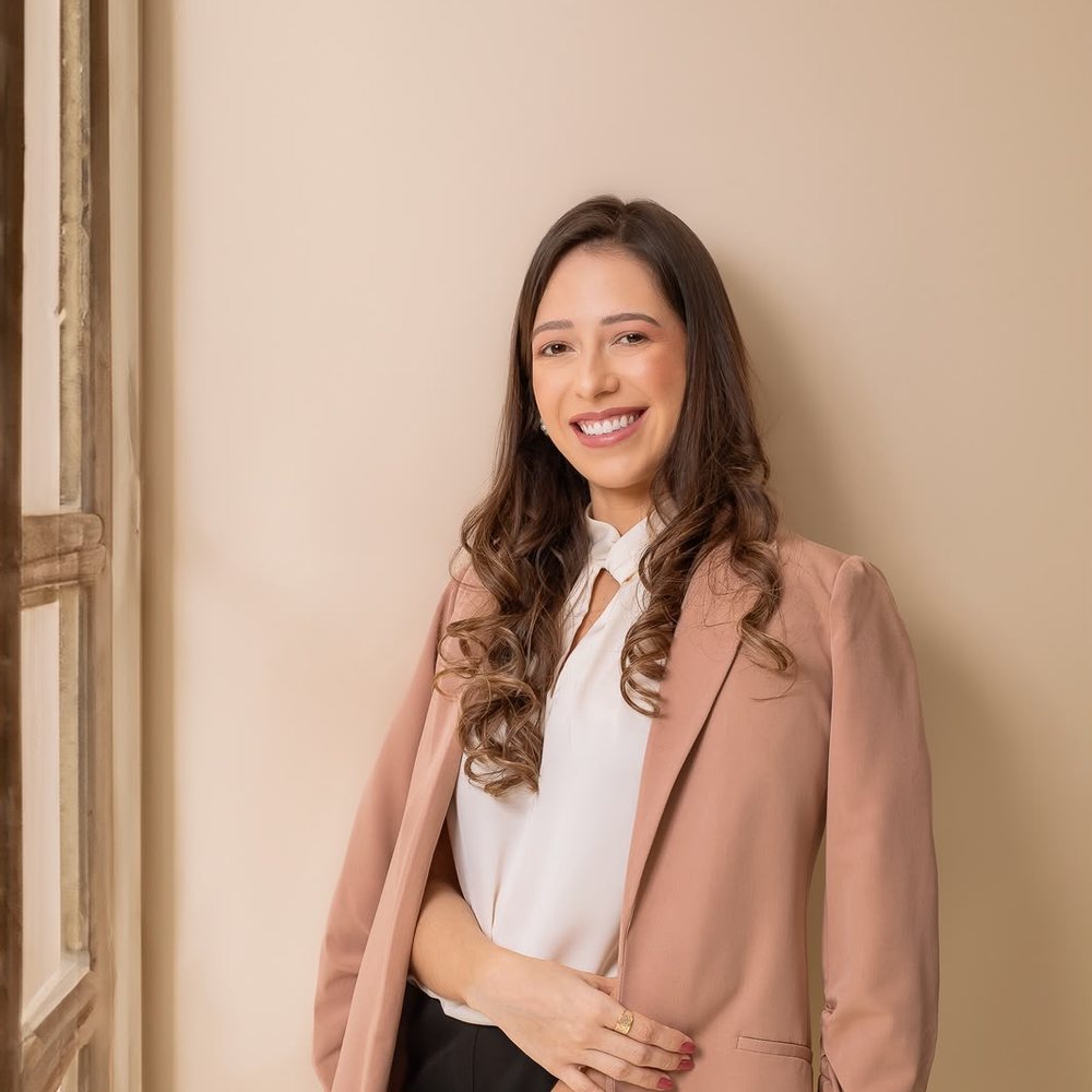 Fabiane Espindola de Assis em contexto profissional